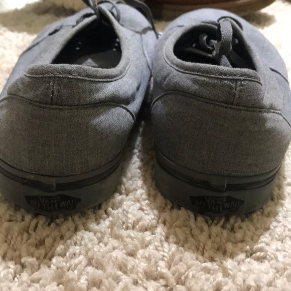 Vans - Picture 4 of 4